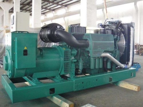 中方便携静音：租赁无声发电机组，便携式解决能源需求